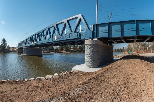 Bridge over Labe River at km 6,330 in Čelákovice