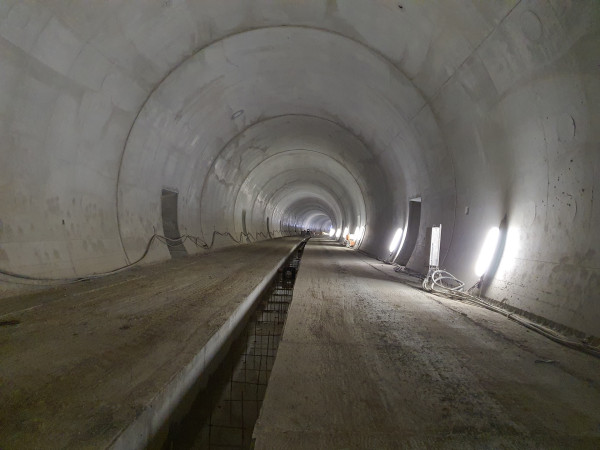 Hotové konstrukce tunelu