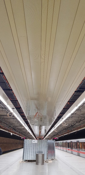 Station platform - ceiling replacement procedure
